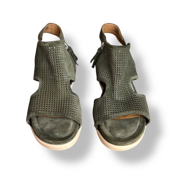 Sofft Shandi Perforated Suede Sandal Olive Green Wedge Sz 7.5 Ankle Zipper - Picture 2 of 7